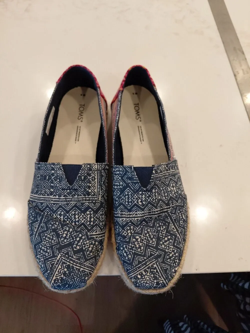 Toms size 9 Shoes.  These Boho style shoes were only worn  few times indoors.